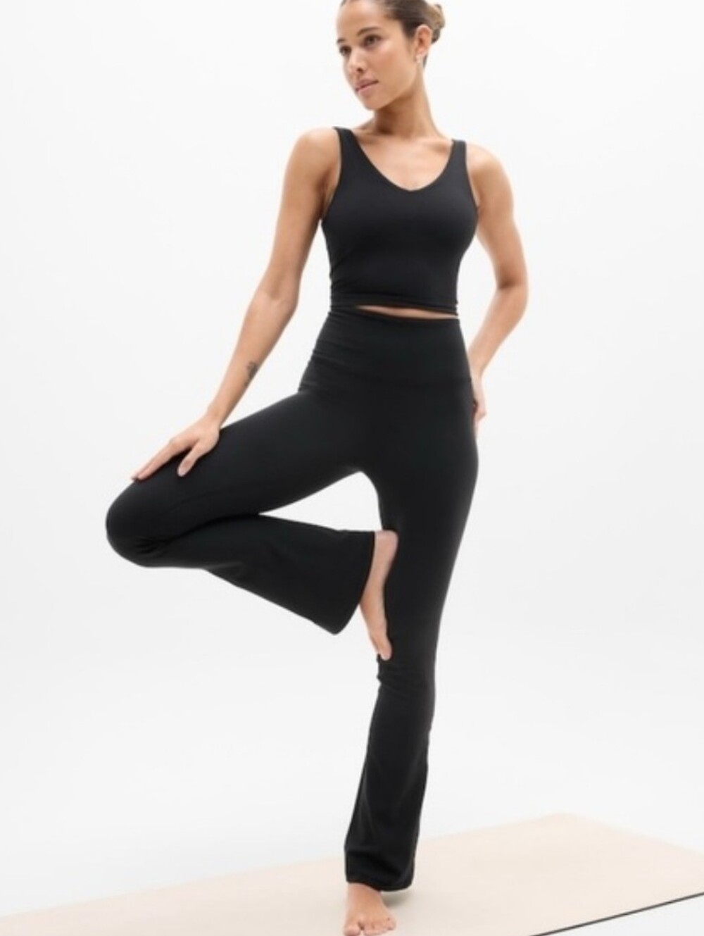 Athleta Elation Mini Flare Pant Black Athleisure S/P Small Petite